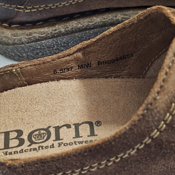 Born Seana Distressed clogs - Picture 7 of 16